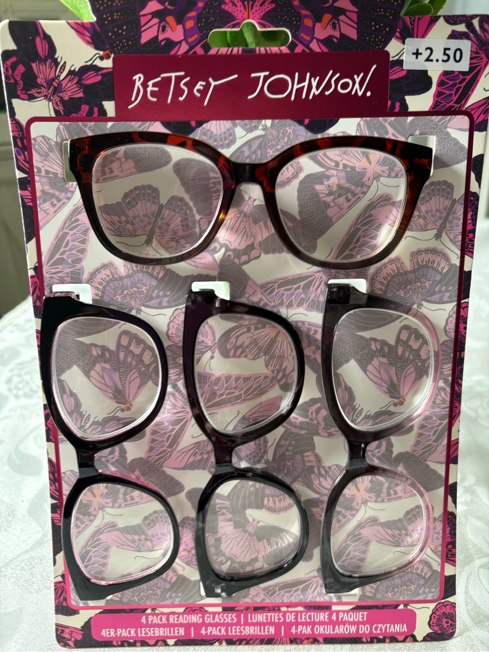 Betsey Johnson +2.50 4-Pack Reading Glasses in Tortoiseshell & Black New